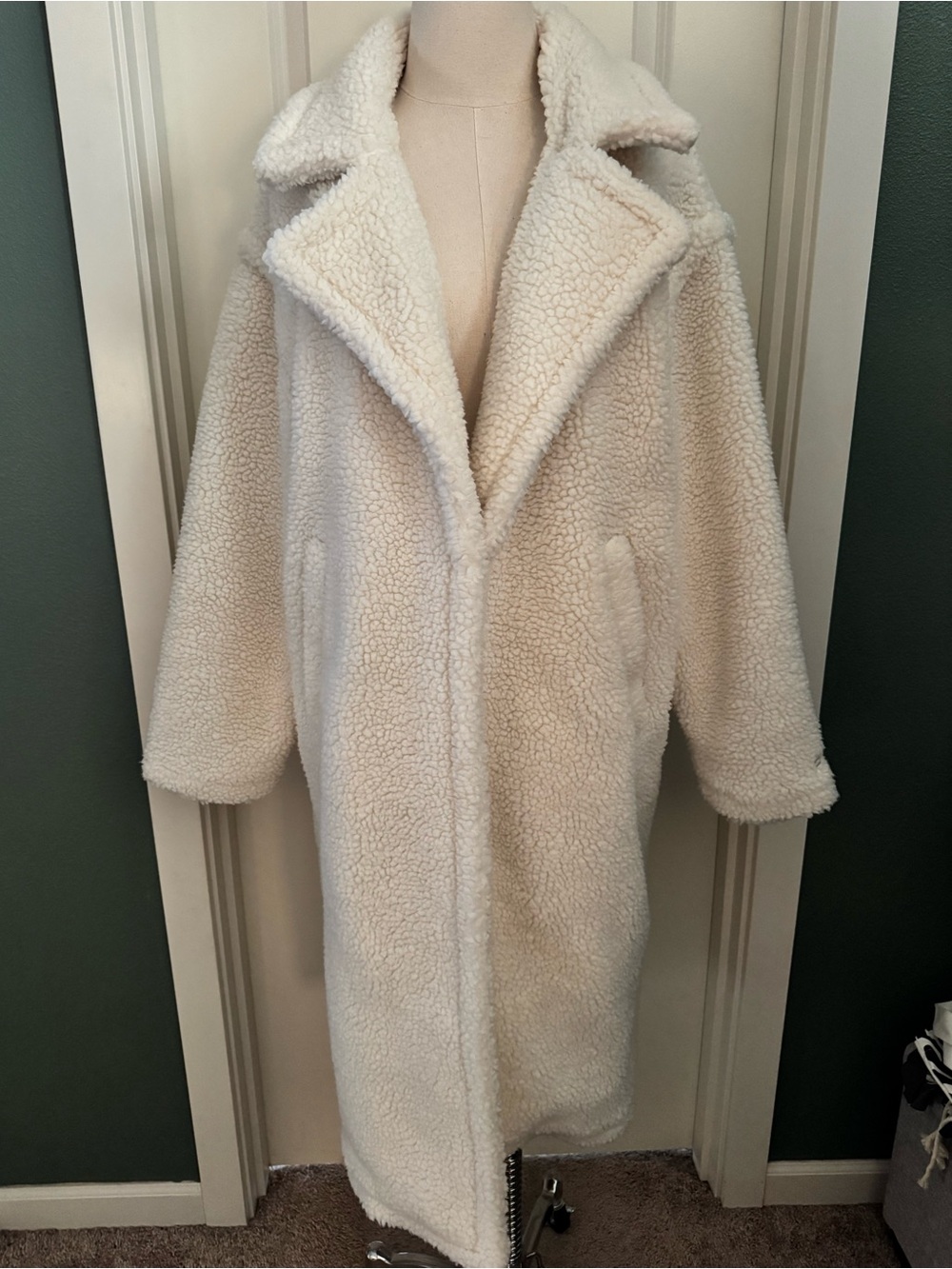 Fabletics Long Cream Teddy Sherpa Coat